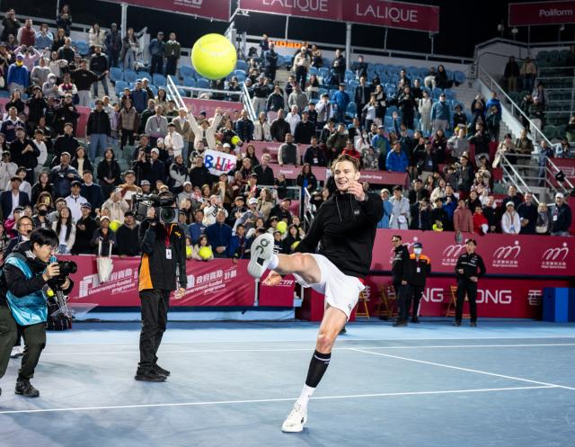 开云体育-张奔斗：ATP越来越卷 开年香港站就是明证